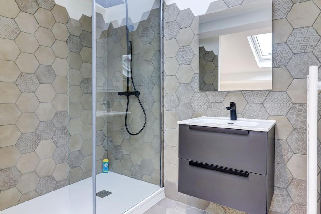 La Cambuse Topdestination-Bourg - Centre Ville - Classe 3 Etoiles Εξωτερικό φωτογραφία