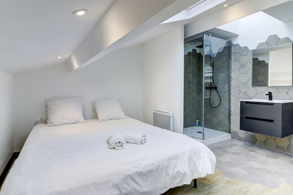 La Cambuse Topdestination-Bourg - Centre Ville - Classe 3 Etoiles Εξωτερικό φωτογραφία