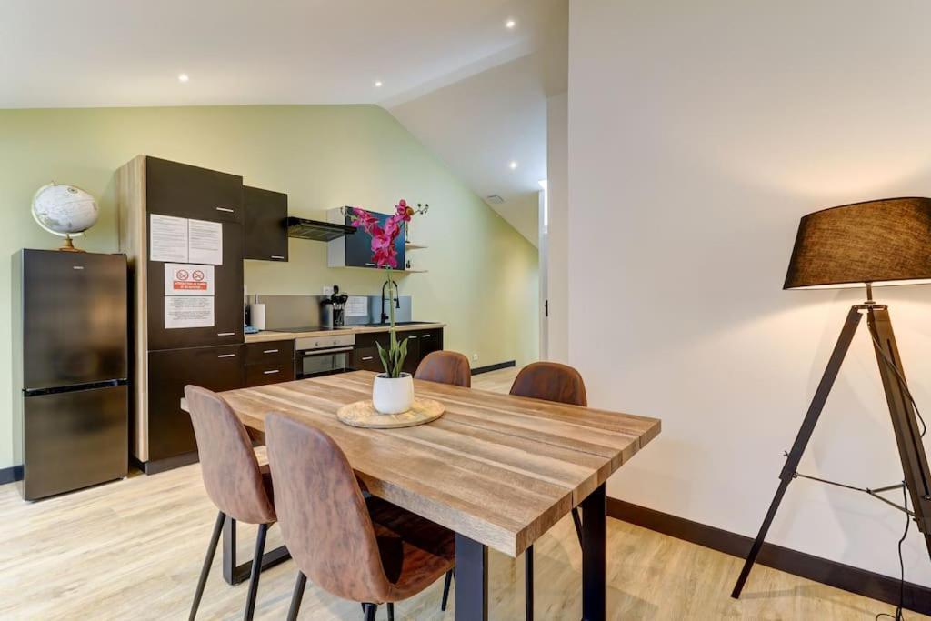 La Cambuse Topdestination-Bourg - Centre Ville - Classe 3 Etoiles Εξωτερικό φωτογραφία