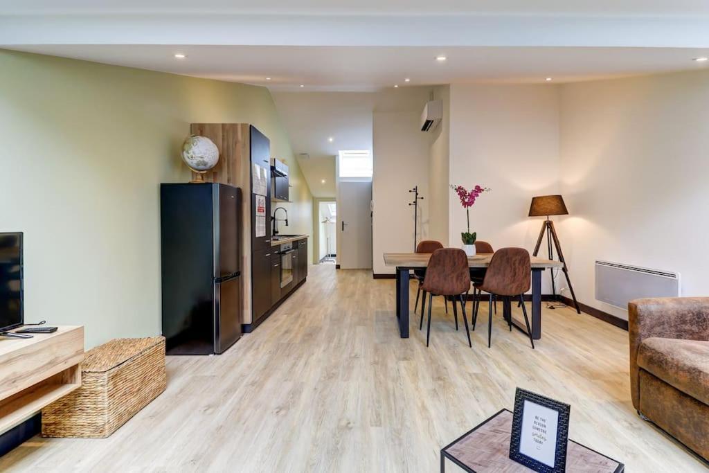 La Cambuse Topdestination-Bourg - Centre Ville - Classe 3 Etoiles Εξωτερικό φωτογραφία