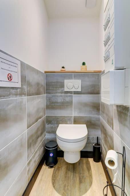 La Cambuse Topdestination-Bourg - Centre Ville - Classe 3 Etoiles Εξωτερικό φωτογραφία